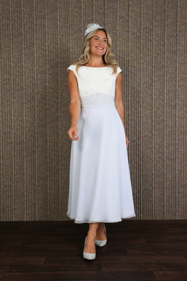 Brand - Richard Designs - Cream Rose